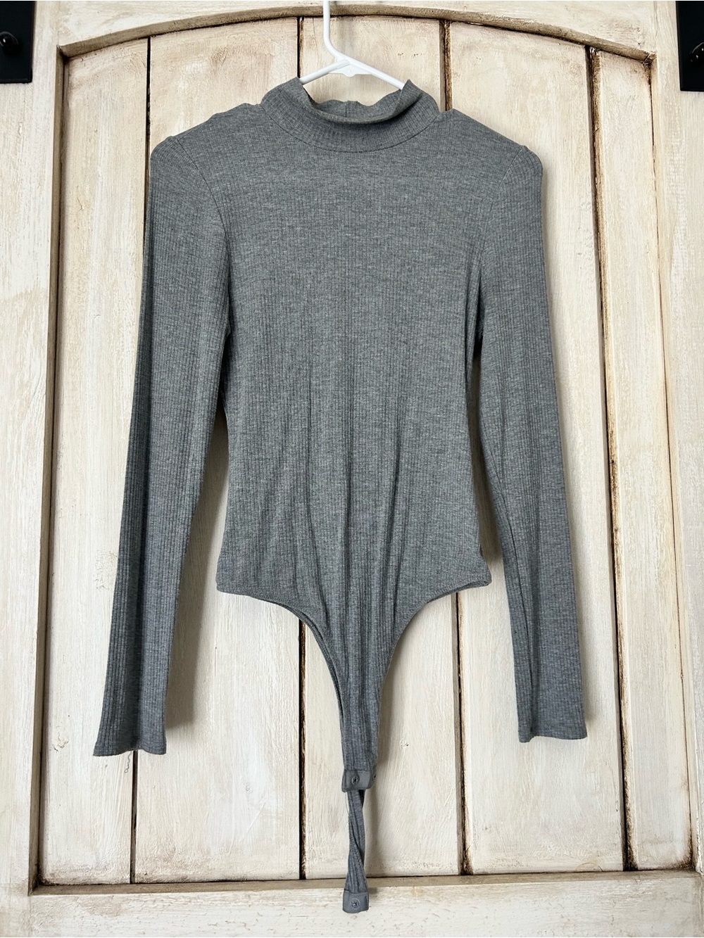 Bozzolo Grey Ribbed Mock Neck Top